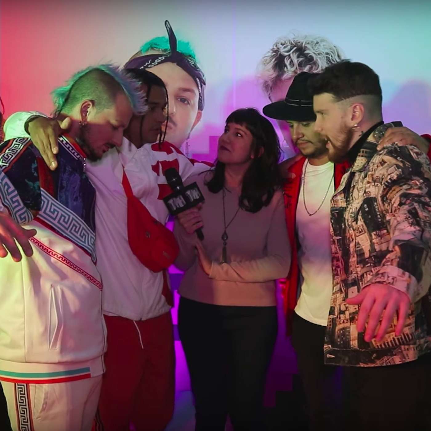 Tu Musica Hoy - Un grupo de fans entrevista a Piso 21: "La música nos dio una vida para recordar" episode artwork
