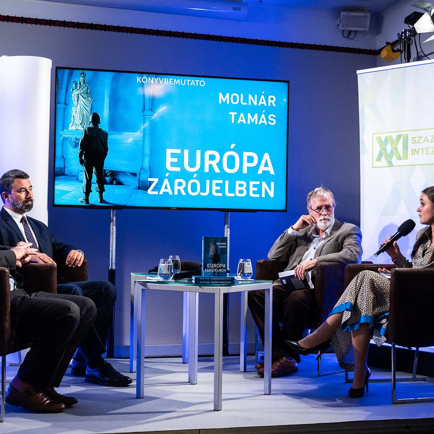 XXI. Század Intézet