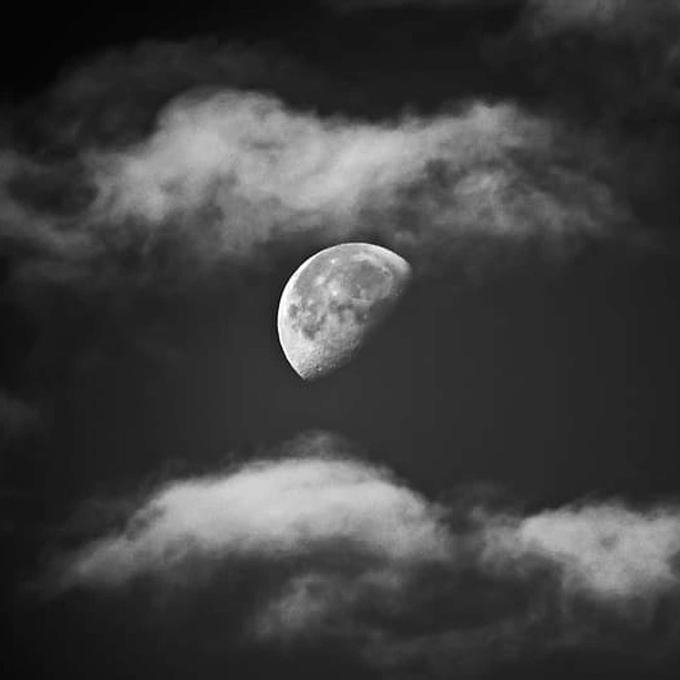 S2E1- Under a Halfmoon