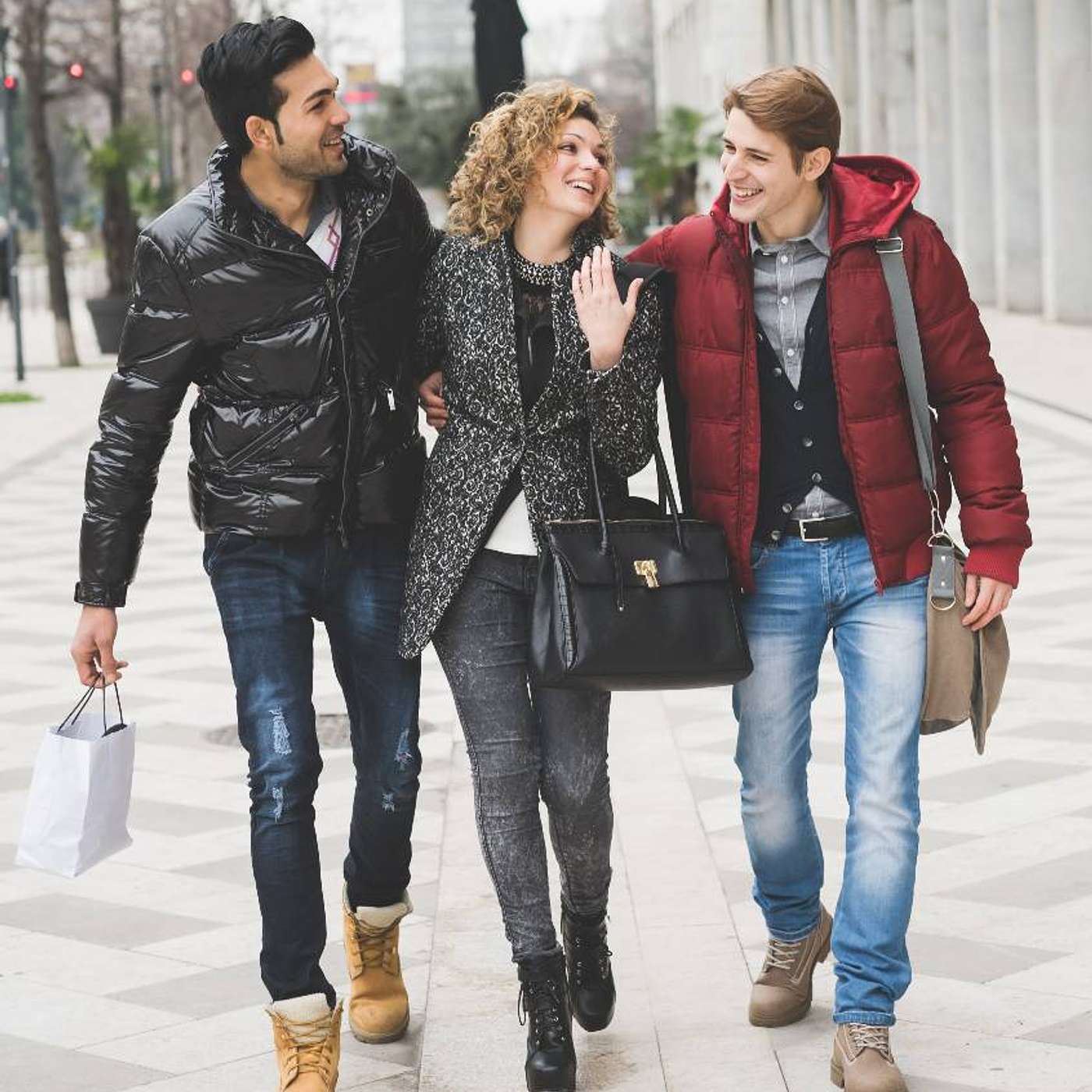 This Girl Assumes That Every Man That Looks at Her is Hitting on Her {Reaction} | Helios Blog 357