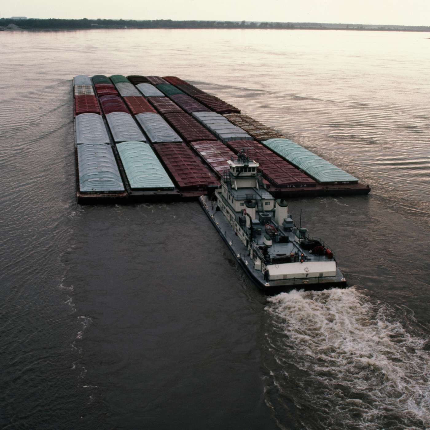 Study defines value and challenges of Mississippi River shipping channel Study defines value and challenges of Mississippi River shipping channel