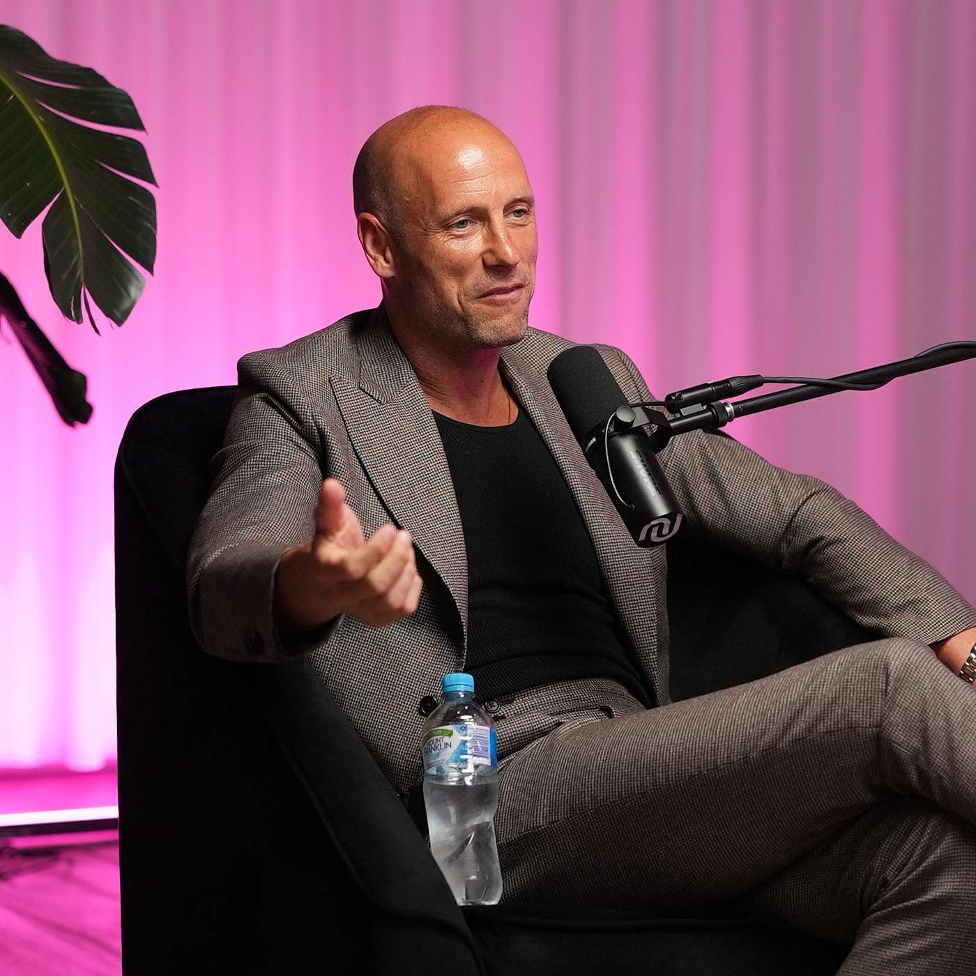 Footy Players, Models & Mayhem! How Nick Russian Built Melbourne Most Beautiful And Powerful Nightclubs