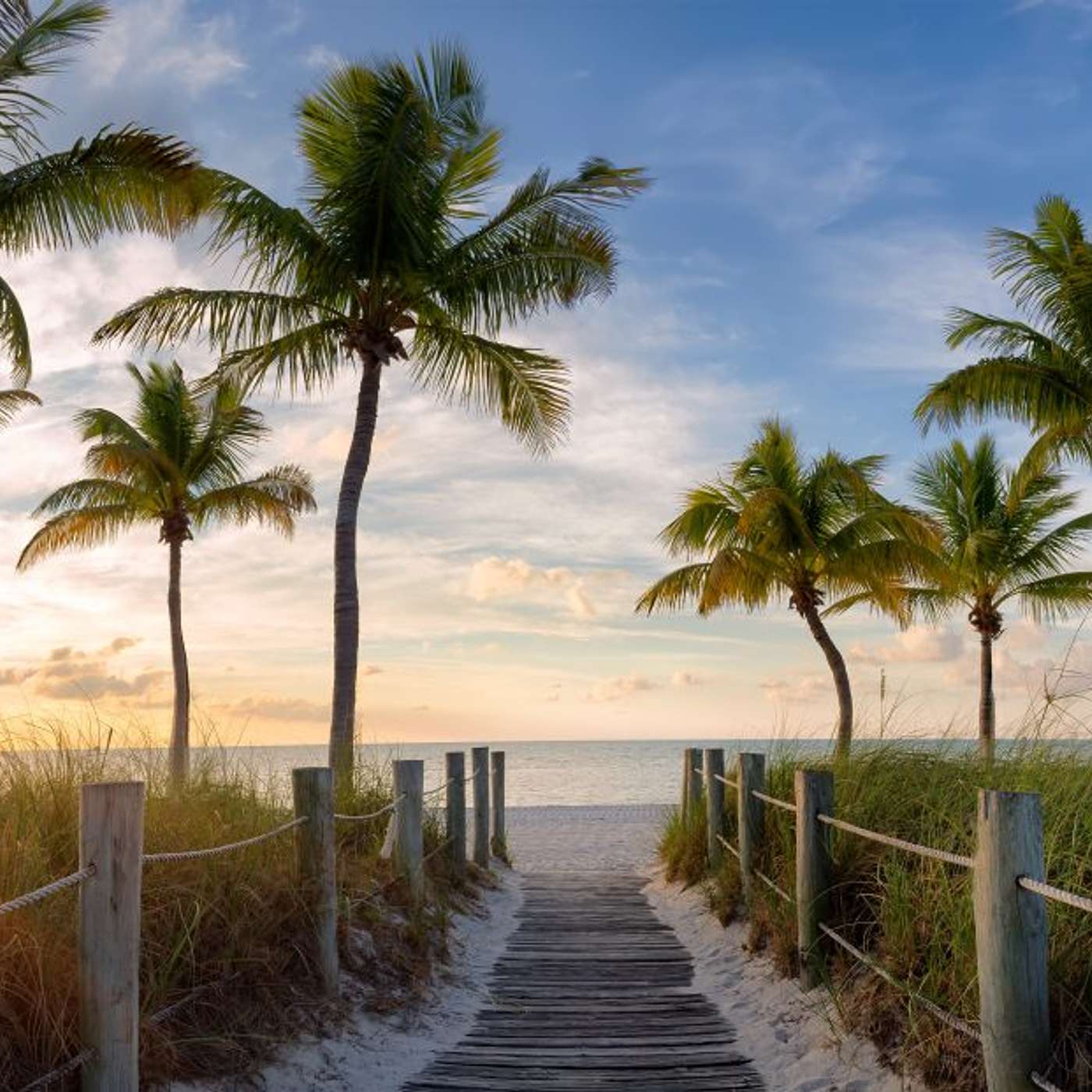 The Best Beach Perfumes That’ll Have You Smelling Like a Tropical Island