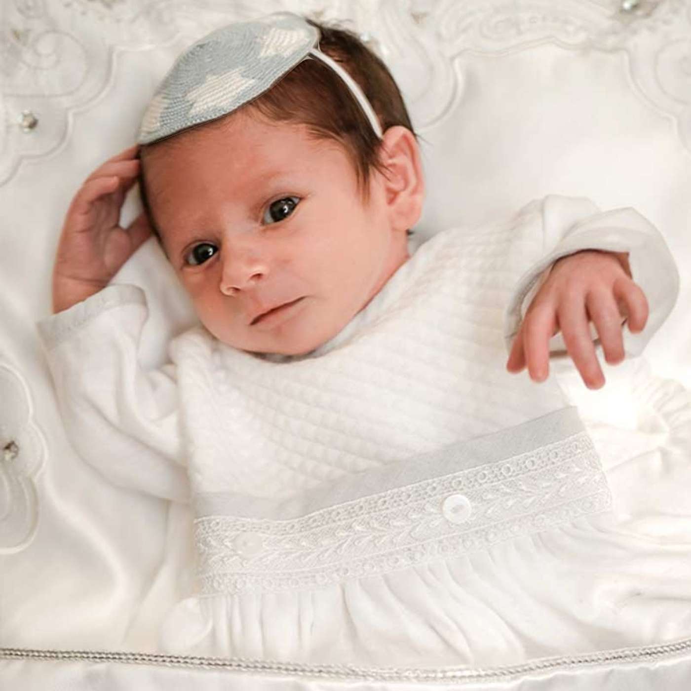 Episode 1705 - Avraham - Just under 4000yrs strong!