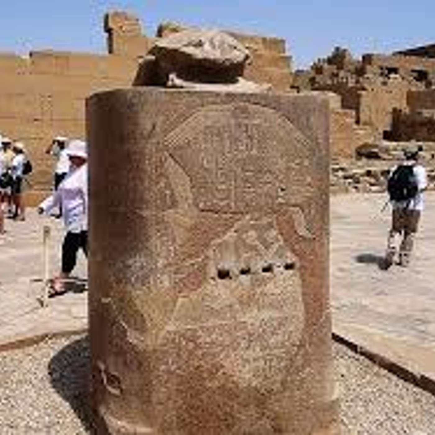 Scarabeo sacro agli egizi di Lucia Orlandi e Mara Generali Scarabeo sacro agli egizi di Lucia Orlandi e Mara Generali