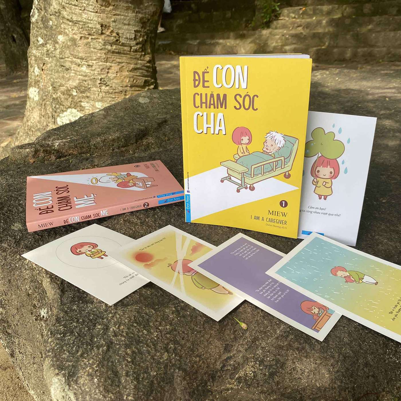 Bộ sách 'Để con chăm sóc cha' và 'Để con chăm sóc mẹ'