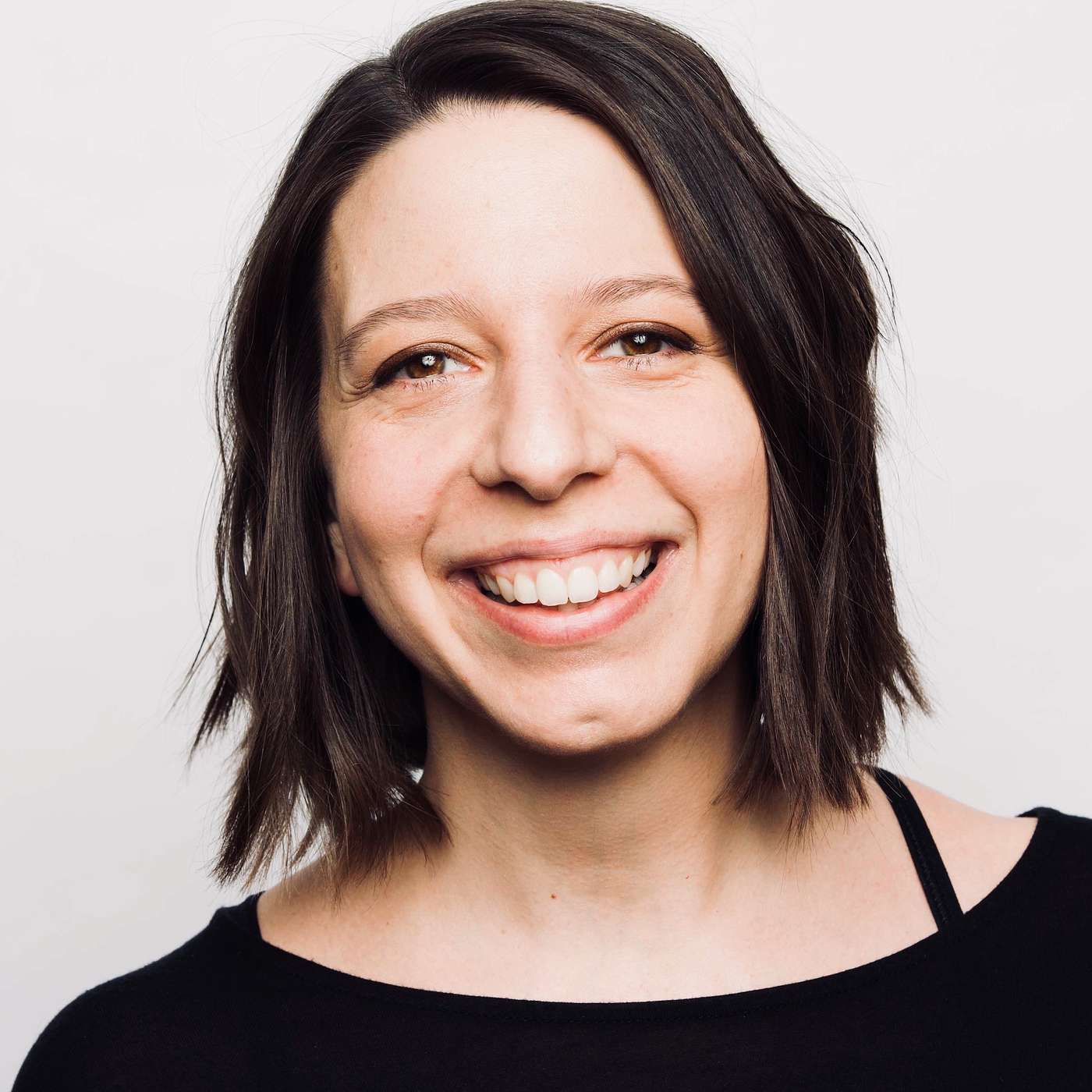 Mickela Mallozzi Dances Around The Globe For Joy, Love and Connection