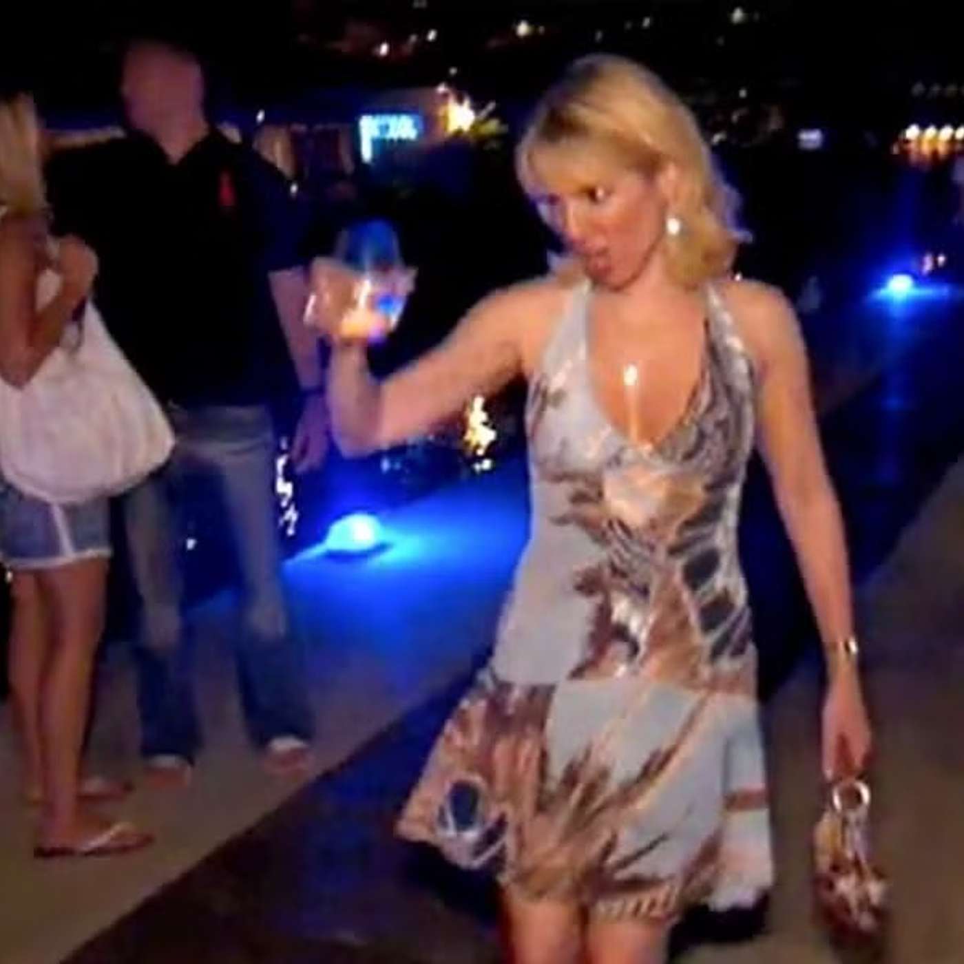 RHONY S3, E11: Turtle Time: Tensions Rise in the Virgin Islands episode artwork