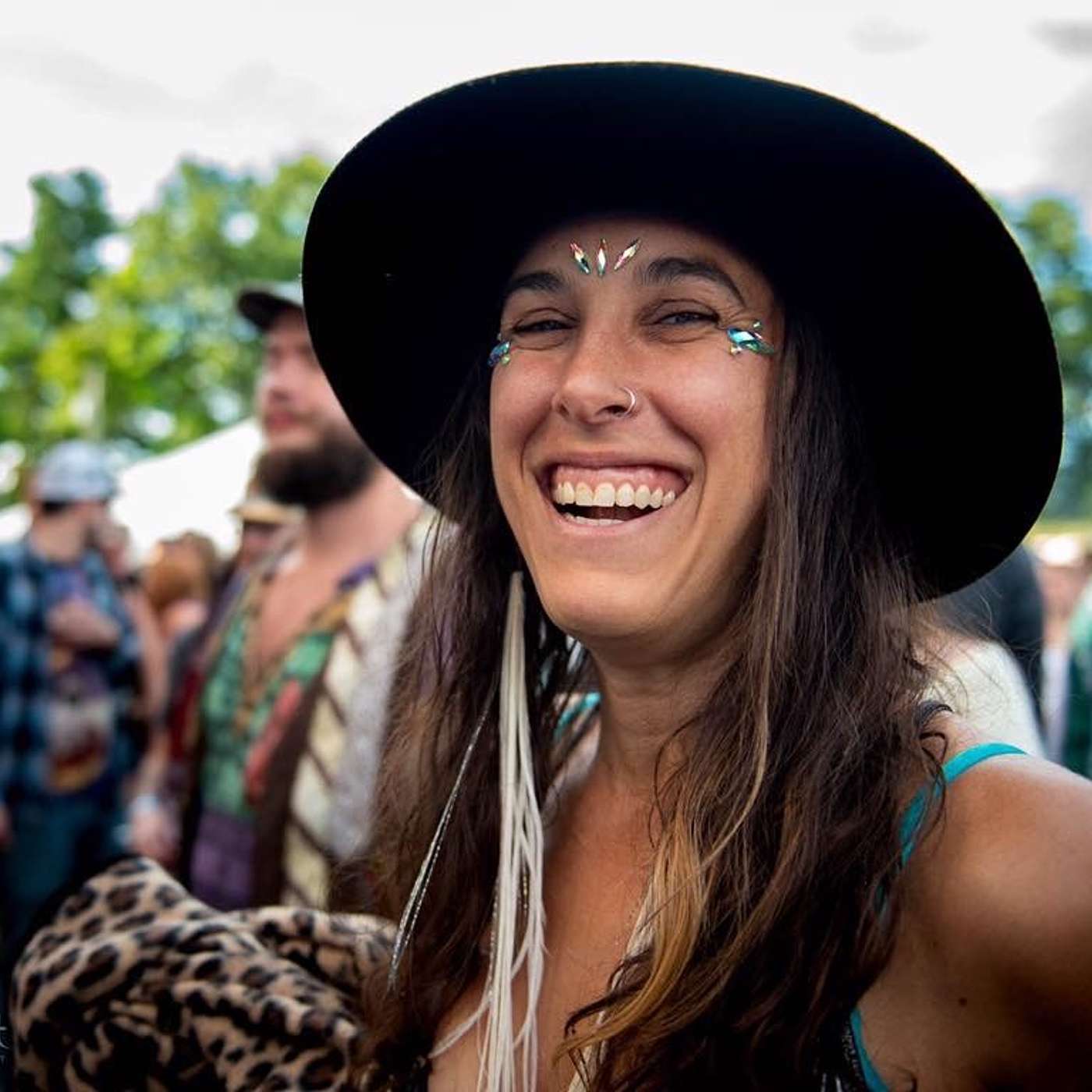 Taraleigh Weathers Creates Unicorn Magic For People Who Love Live Music