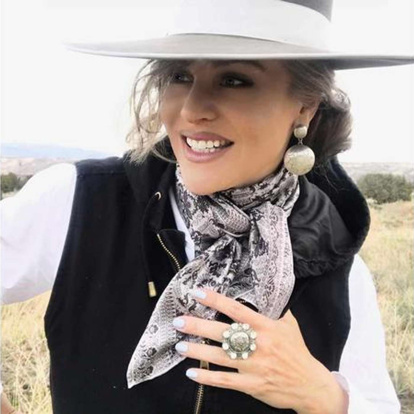 MARY KAYE and SMOKE ELSER & BCHA on EQUESTRIAN LEGACY RADIO
