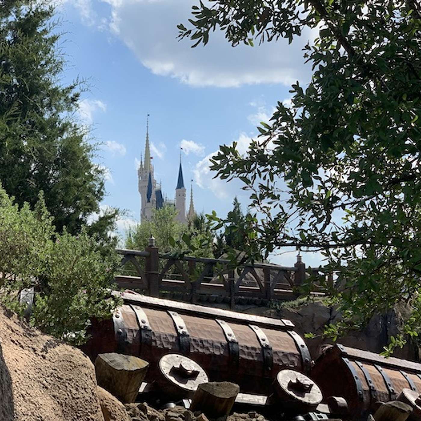 220 – Say Cheese! The Best Photo Spots at Walt Disney World episode artwork