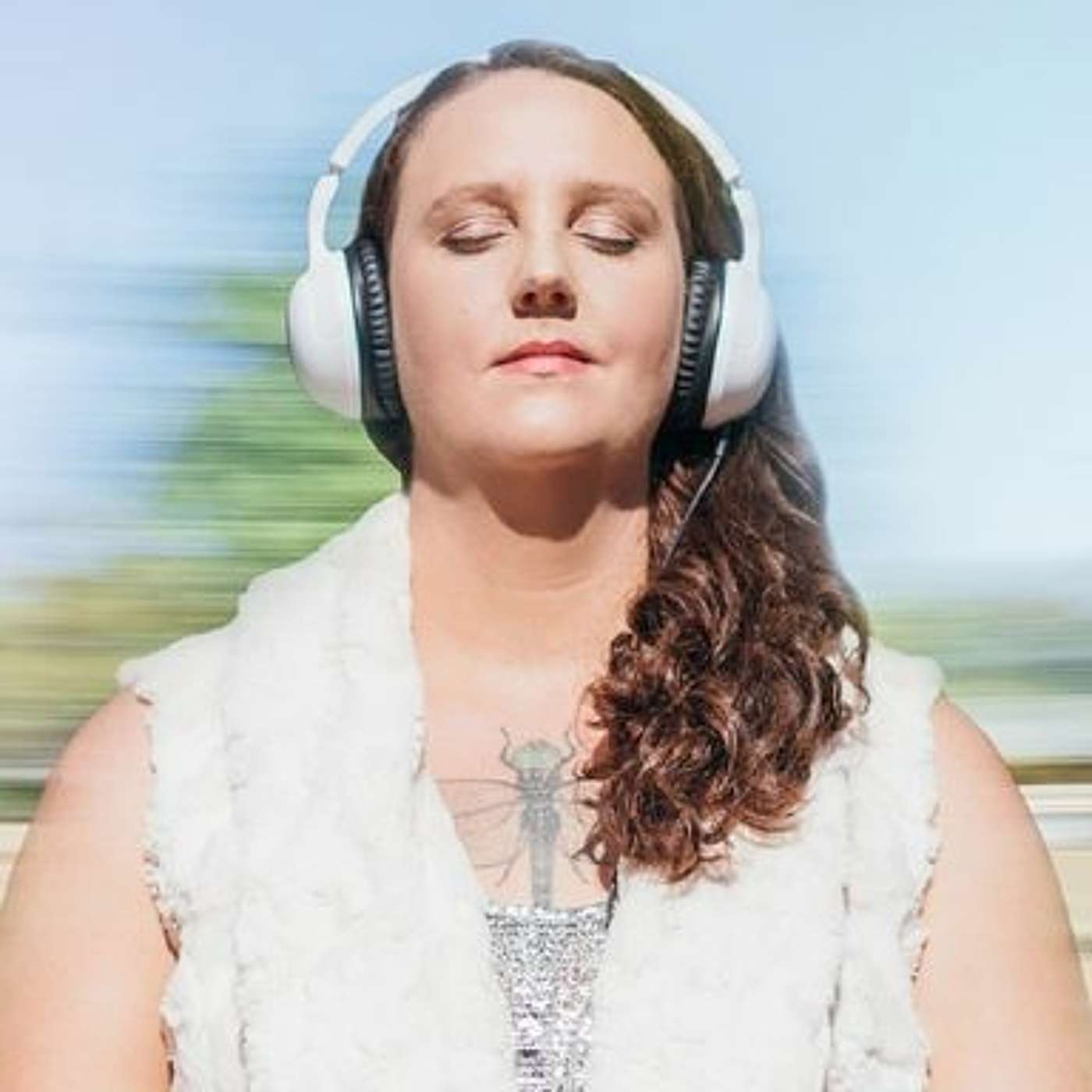 AR #44 - Move Through Life Changes With Grace & Ease With Tahlee Rouillon episode artwork