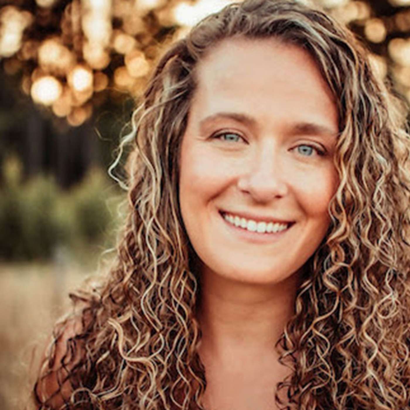 S2, Ep1: Early Recovery: How to support the first 6 weeks postpartum with Hayley Kava episode artwork