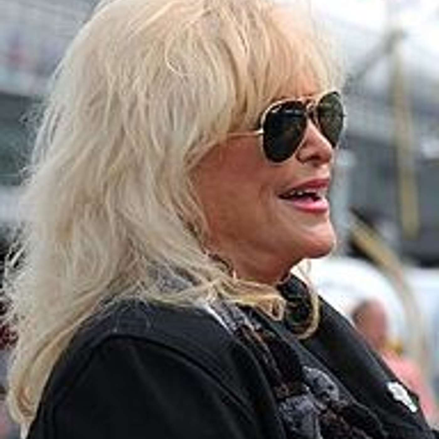 Classic Auto Mall - #227 - Stewart Howden with Guests Linda Vaughn and Keith Martin