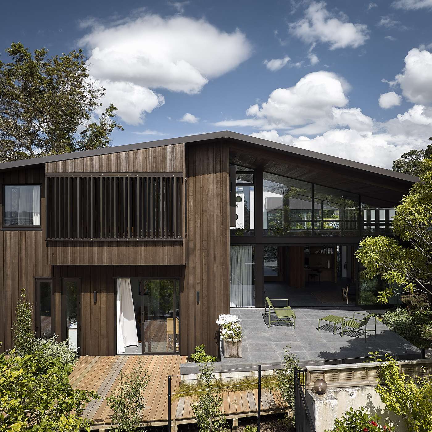The definition of a happy client and satisfied architect; Blurred Lines with Pat de Pont episode artwork