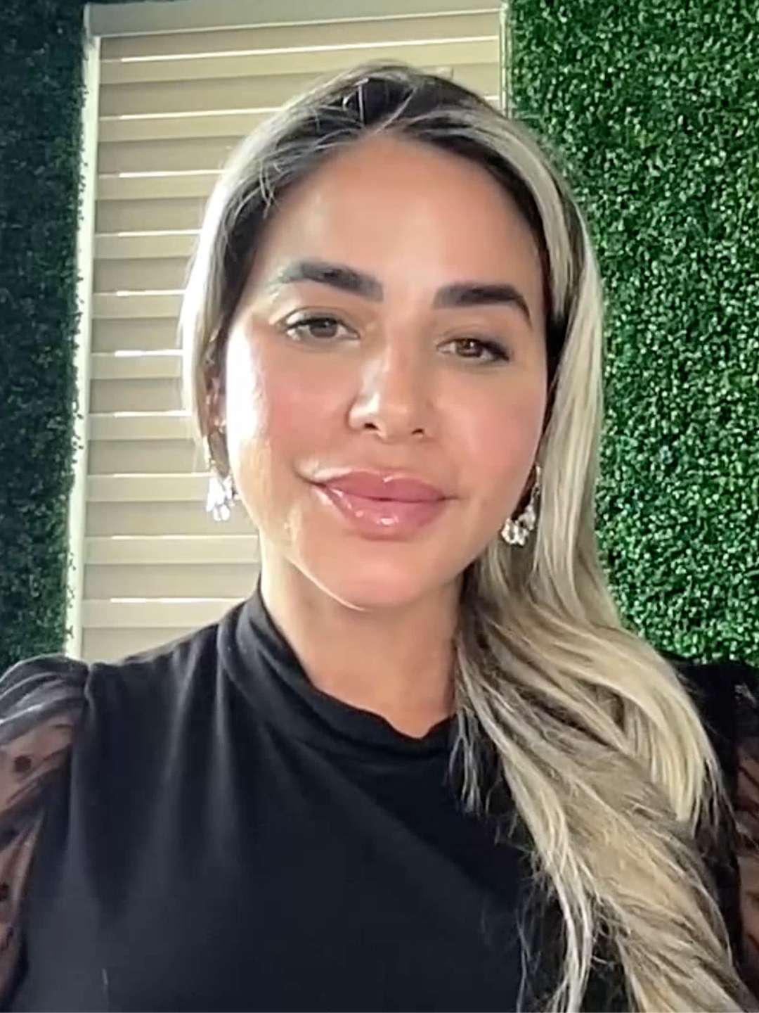 Dr Monica Gilbert