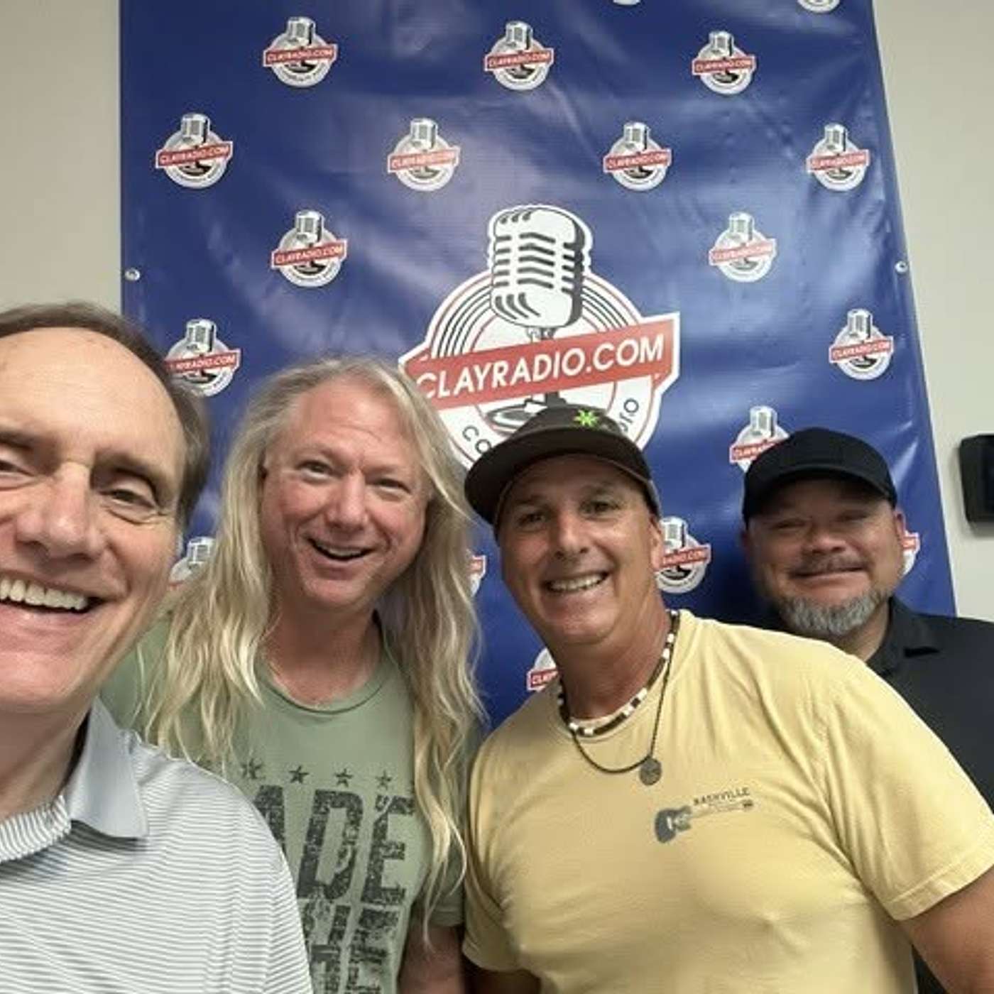TTR This Towne Rocks with Curt Towne, Freddie Oca and Mike Cella talk with Mark Johns Southpaw about being in the music entertainment business.  Mark plays at a number of clubs in the area.  Find out what it's like to entertain on a regular basis at area episode artwork