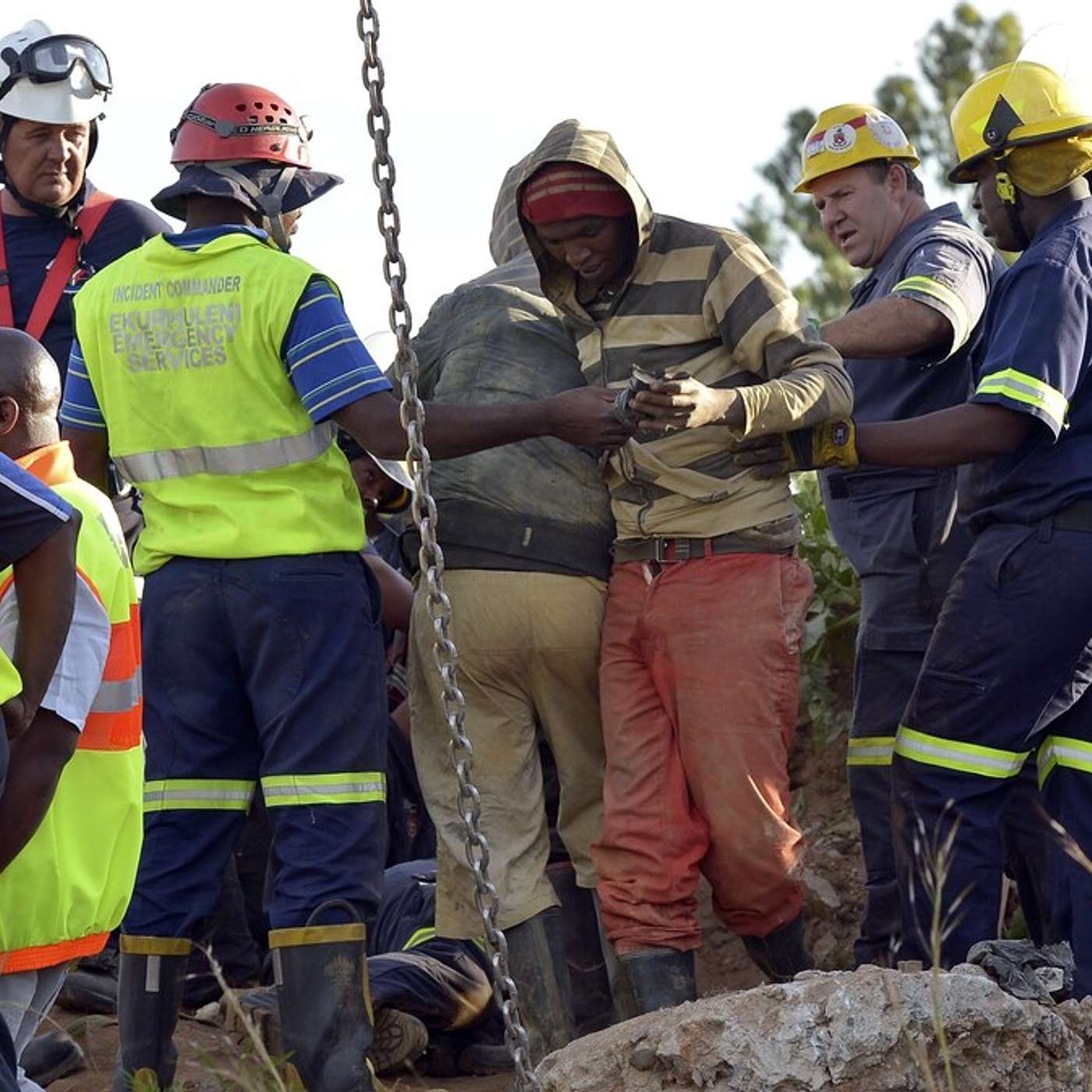 Mali seizes 3 tons of gold from Canadian company Barrick amid dispute over share of revenue episode artwork
