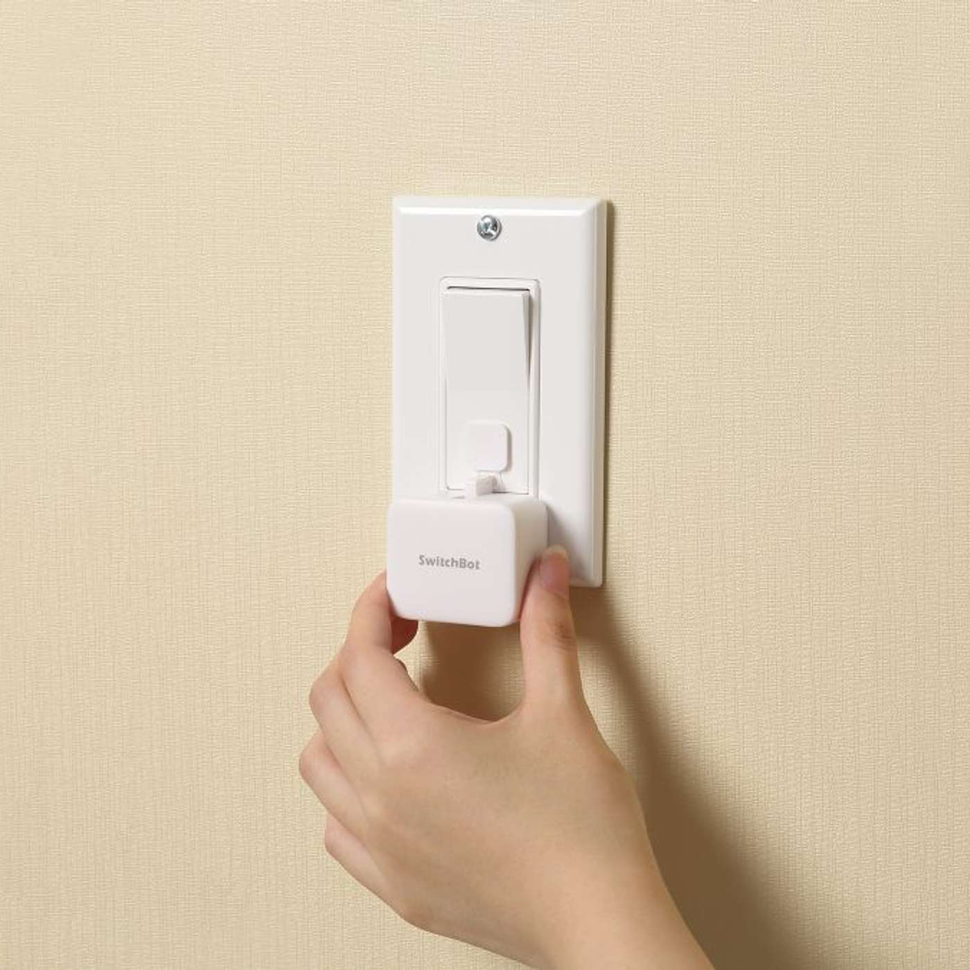 The Best Smart Devices that Make Your Old, Dumb Appliances Smart episode artwork
