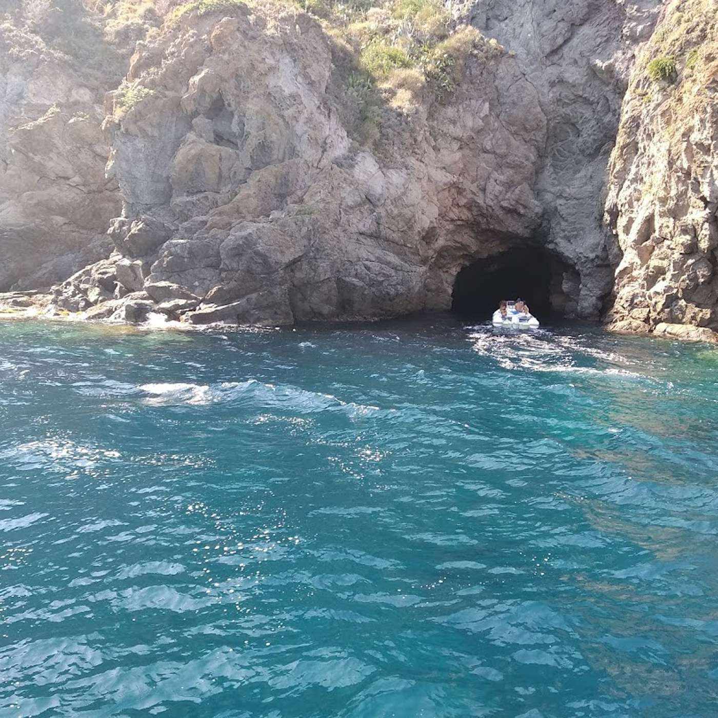 Isola da sogno... con mistero: Ischia la grotta del Mago e il raggio verde episode artwork