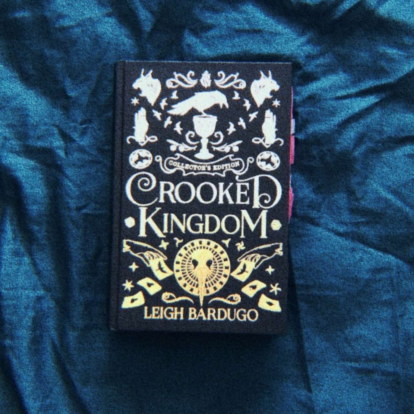 S2.E18 Book of the Month: CROOKED KINGDOM