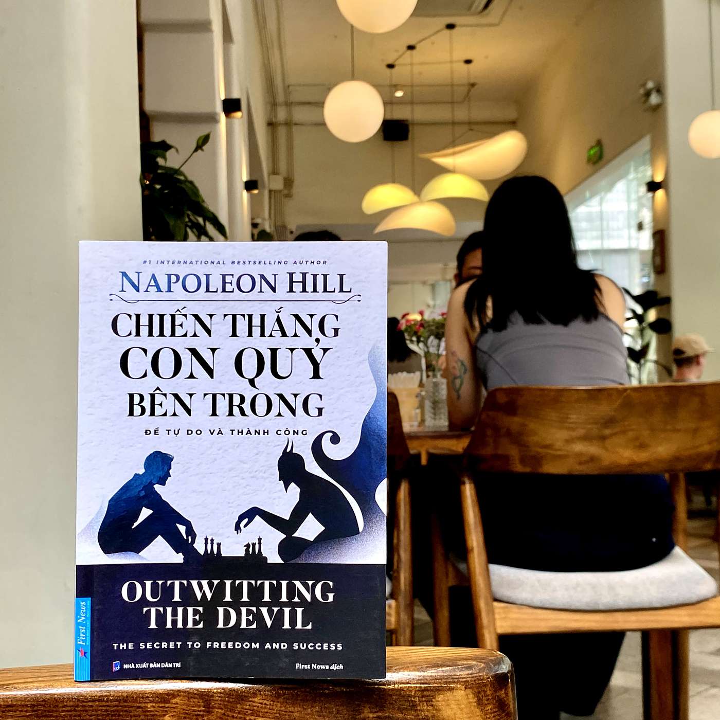 “Chiến thắng Con Quỷ bên trong” - Cuộc chiến ly kỳ giành quyền kiểm soát tâm trí con người