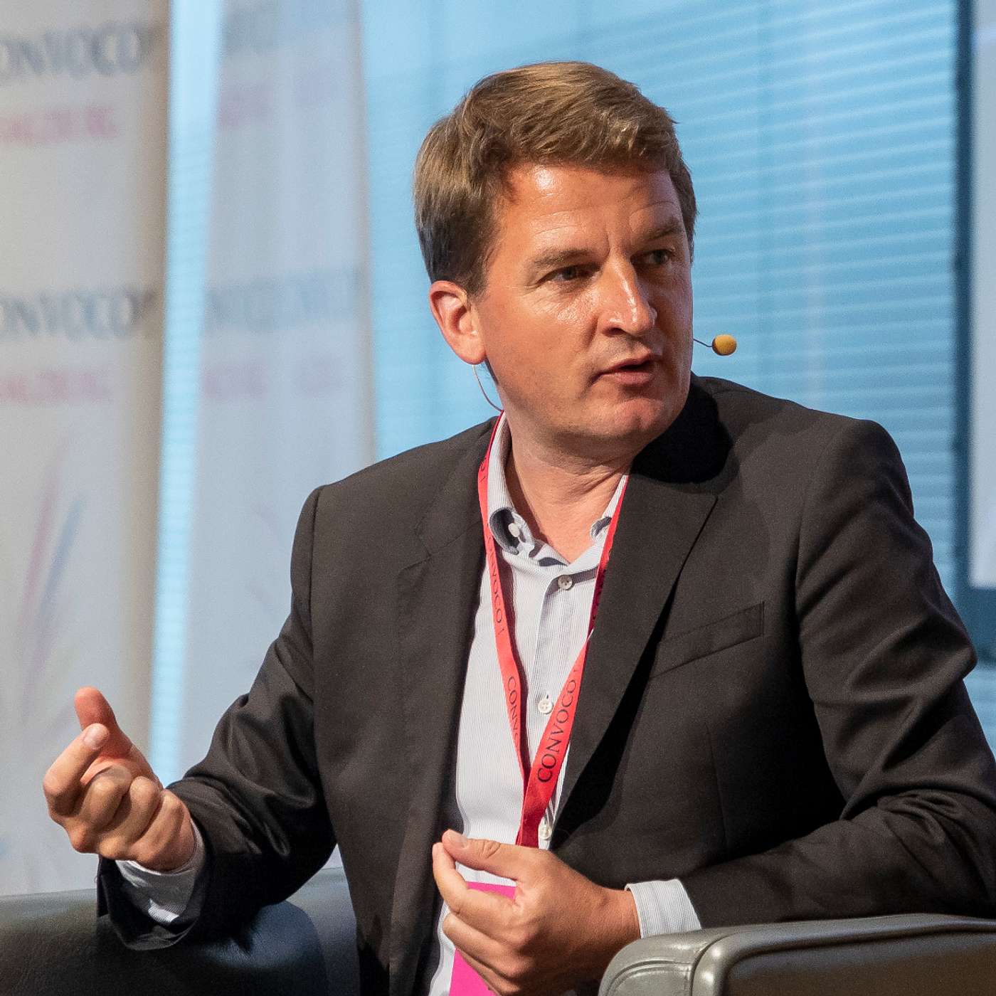 #150 Warum Innovation einen starken Kapitalmarkt braucht - Jörg Rocholl und Corinne Flick