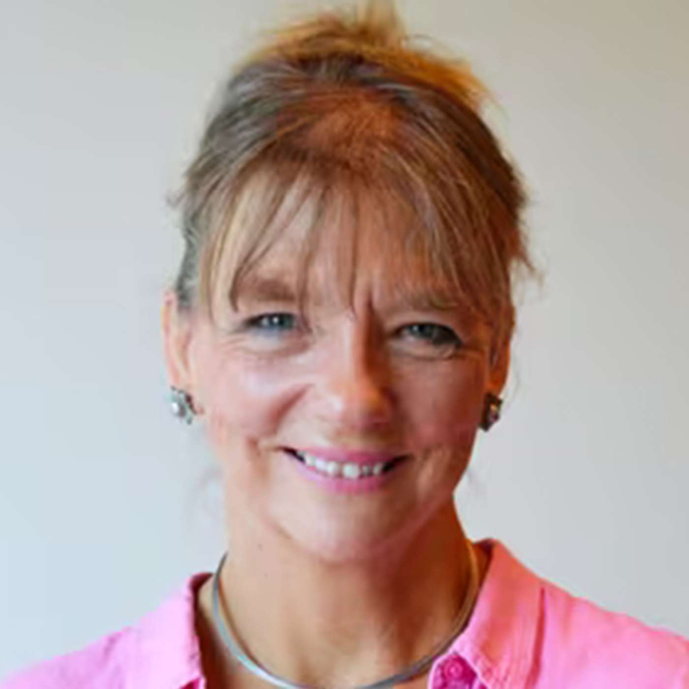 Louise Findlay-Wilson, managing director, Energy PR on the PRmoment podcast episode artwork
