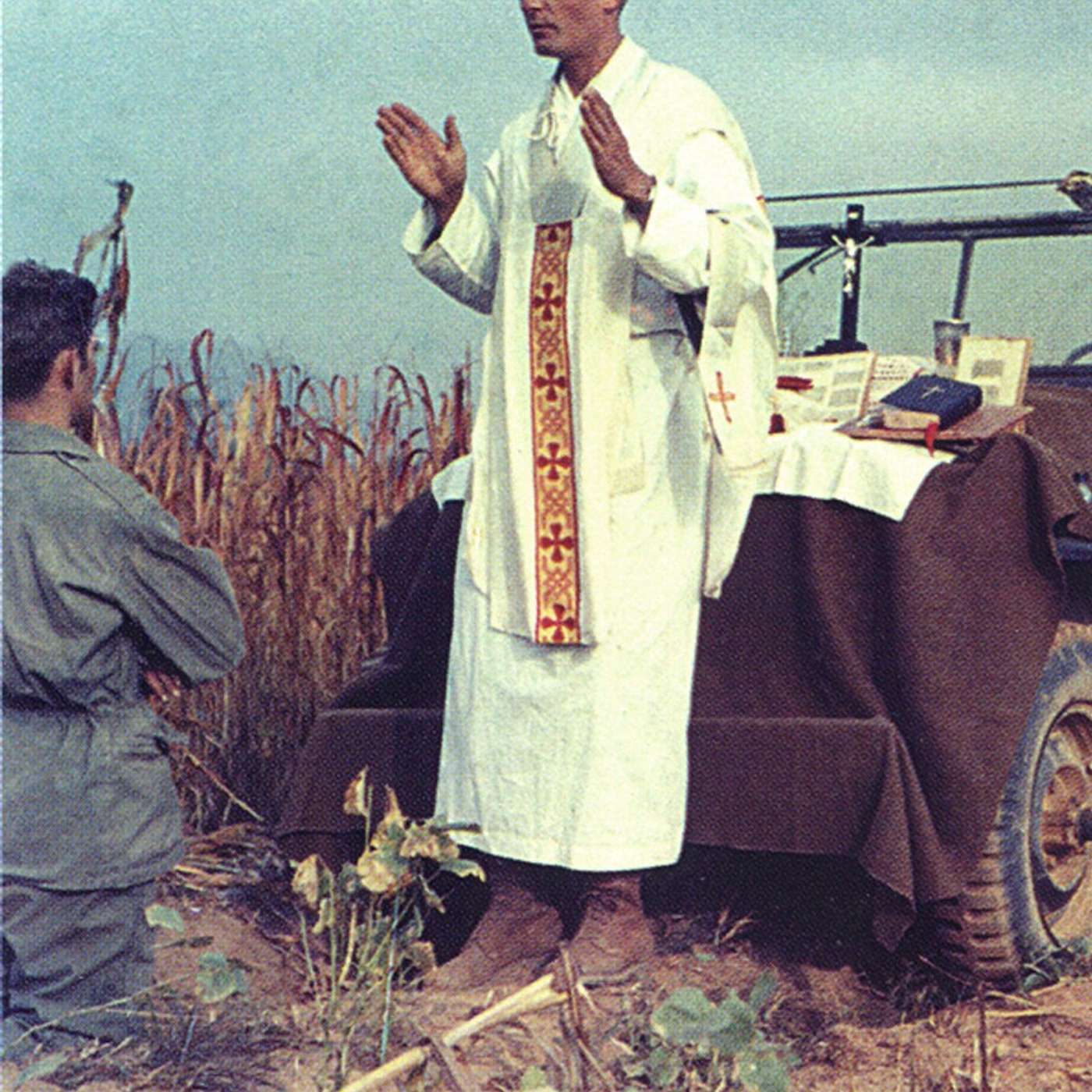 On this episode of Walk in Faith, Craig Syracusa is joined by Ray Kapaun, the nephew of Venerable Fr. Emil Kapaun.