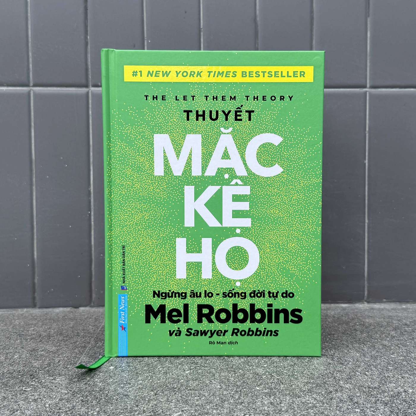 Thuyết Mặc Kệ Họ