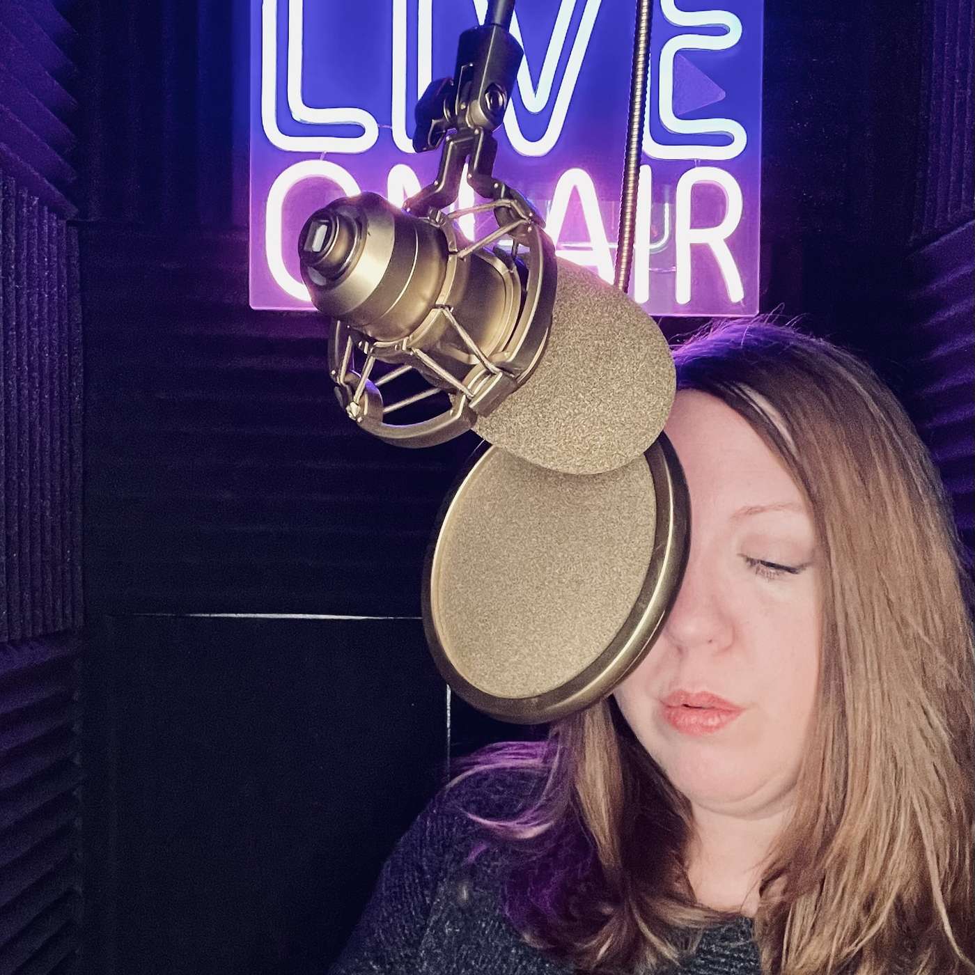 Raven in Real Life Podcast - Ep. 1 Rambling about me!