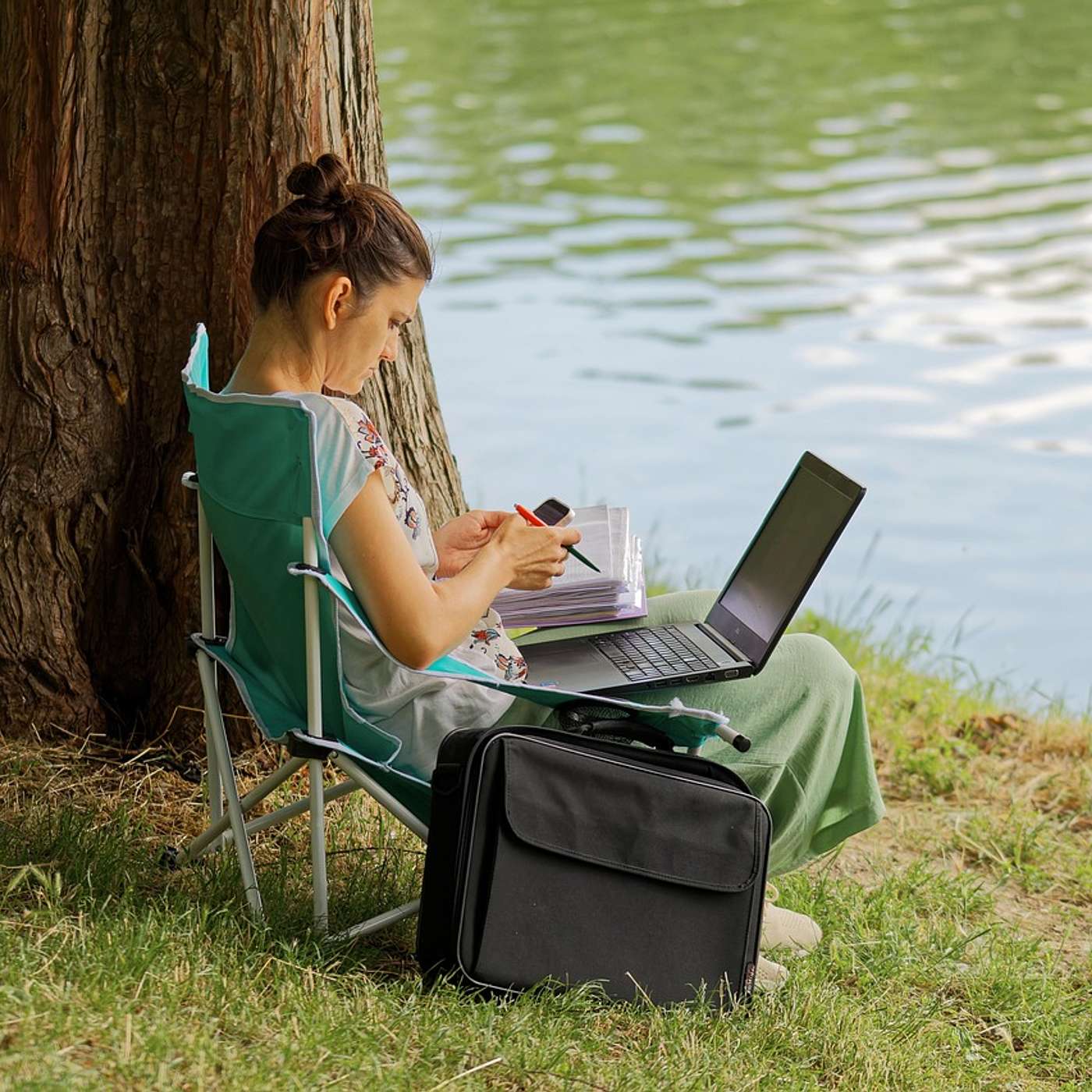 Navigating the Challenges of Identity Theft and Modern Scams