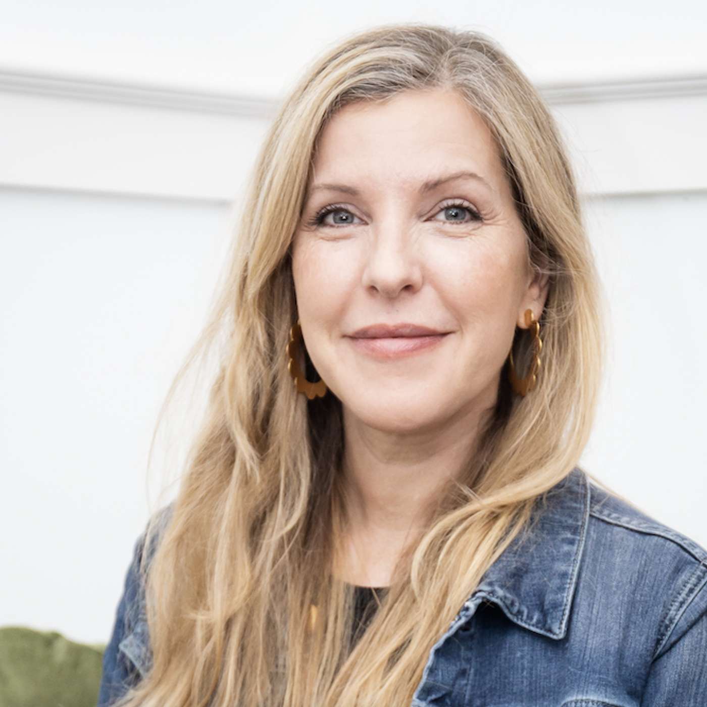 Liza Graves of StyleBlueprint Built A Life Fueled By Travel, Curiosity, and Connection