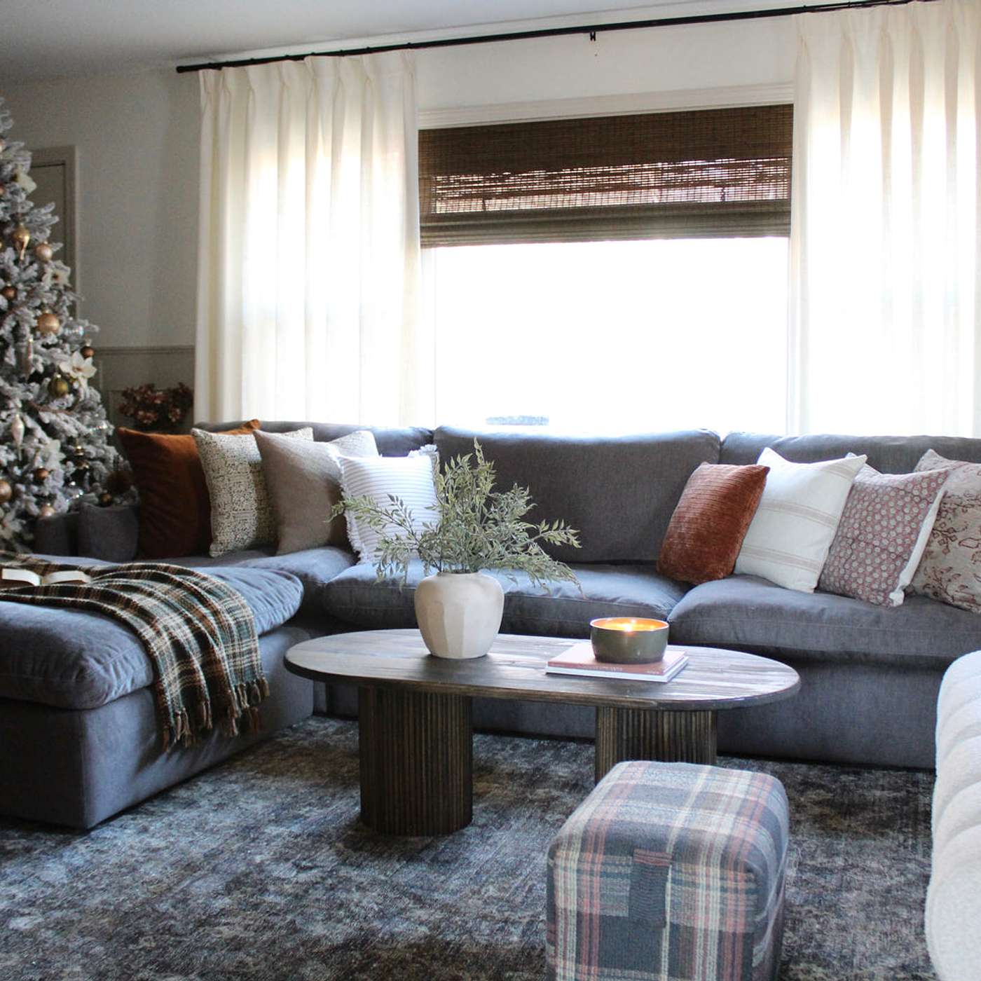 What Is the Most Popular Couch Color in 2024? episode artwork