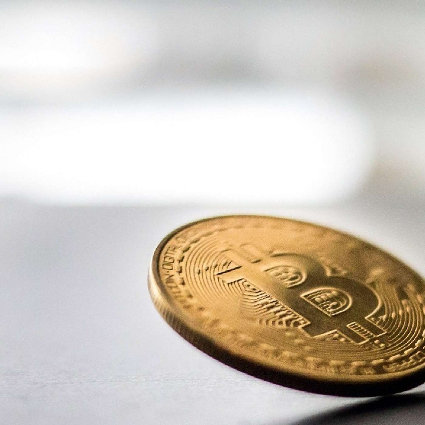 Igor Pauer (VEROBLOCK): Spotové ETF na bitcoin nemusejí na trh přinést žádnou euforii, v systému CBDC prakticky není místo pro komerční banky episode artwork