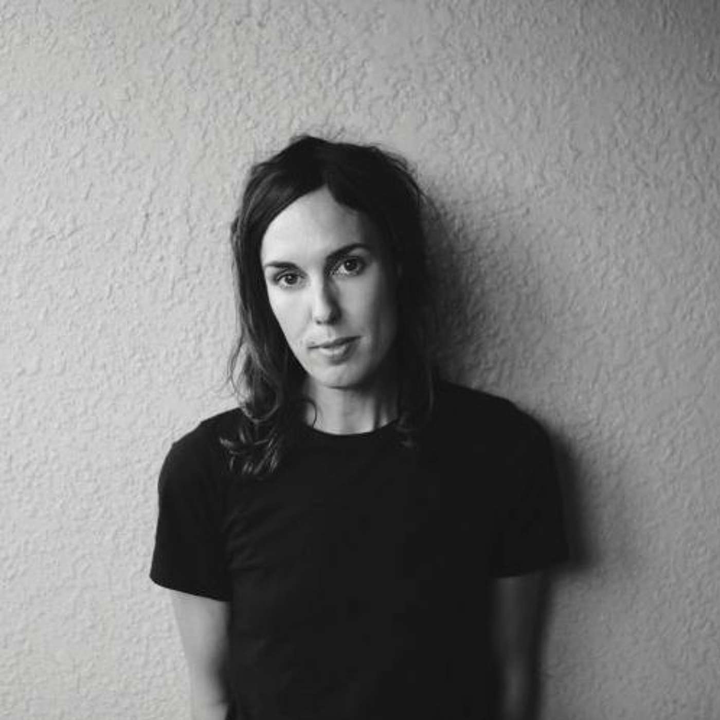 Holly Throsby on why a book tour trumps a music tour episode artwork