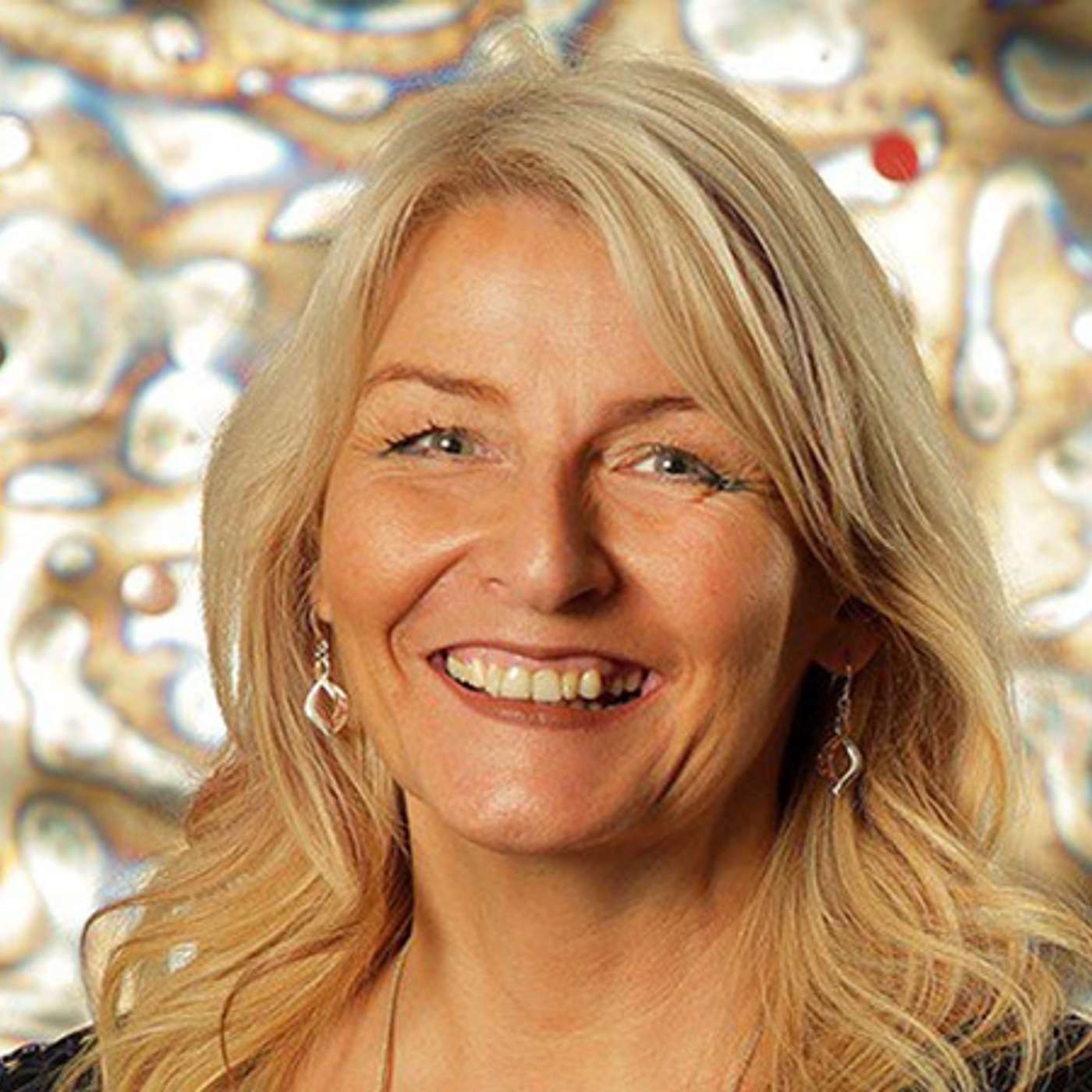 Sandy Lindsay MBE, founder of Tangerine PR on the PRmoment Podcast episode artwork