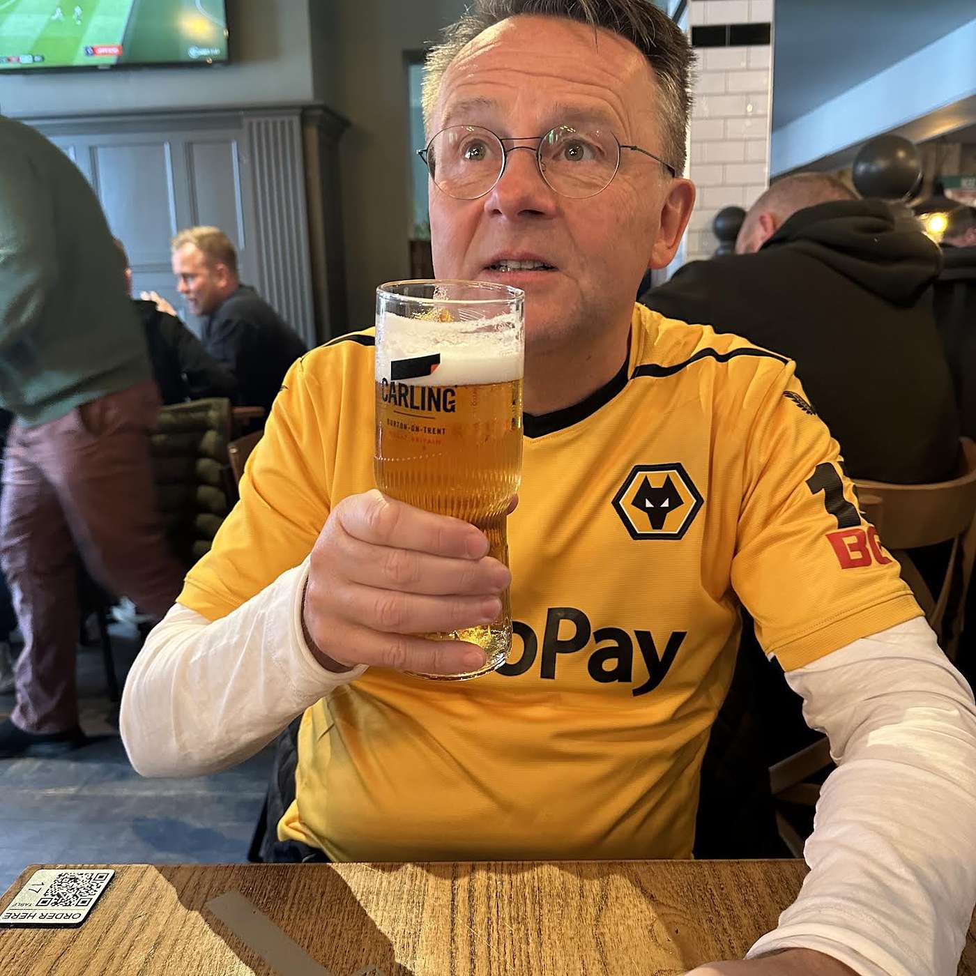 Henrik har været nede i 4. division med sin klub