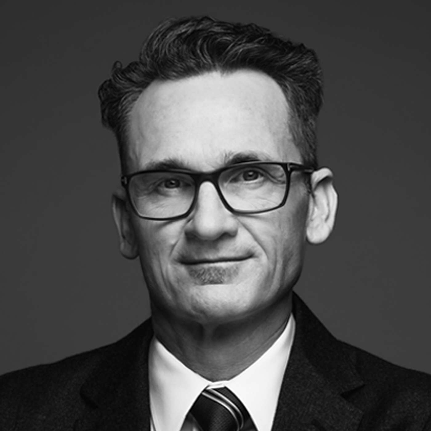 Selling without being salesy! Guest: Mark Hunter Selling without being salesy! Guest: Mark Hunter