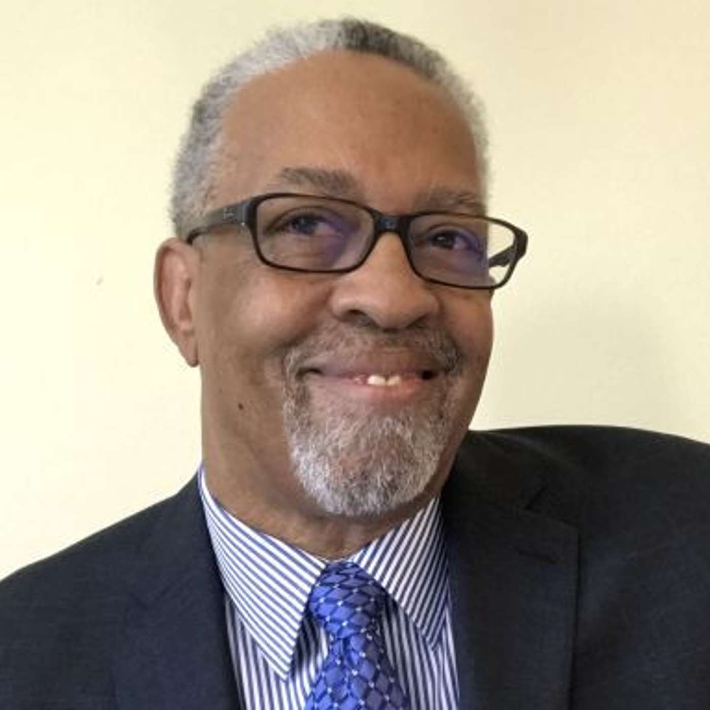 Valerie V Show 70: Successful Entrepreneur Interview with John Webb of MedicationCallReminder.com