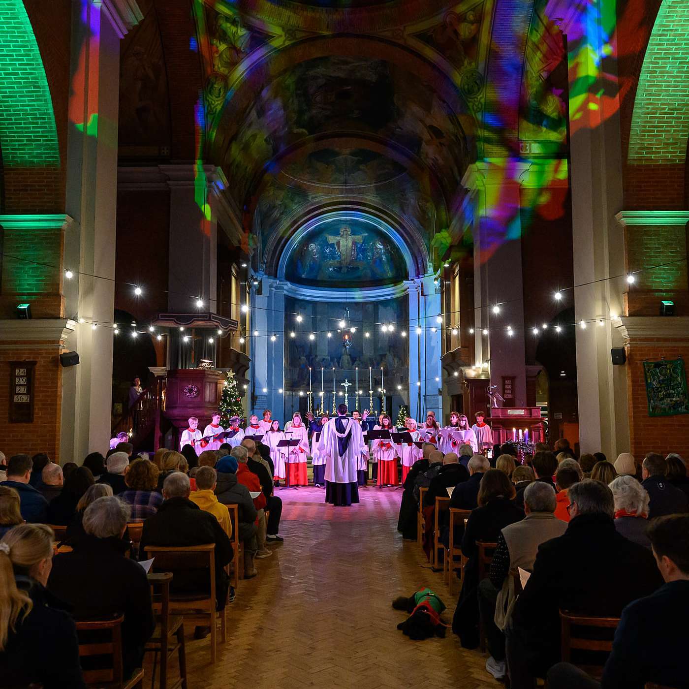 St Jude on the Hill, London, NW11 7AH