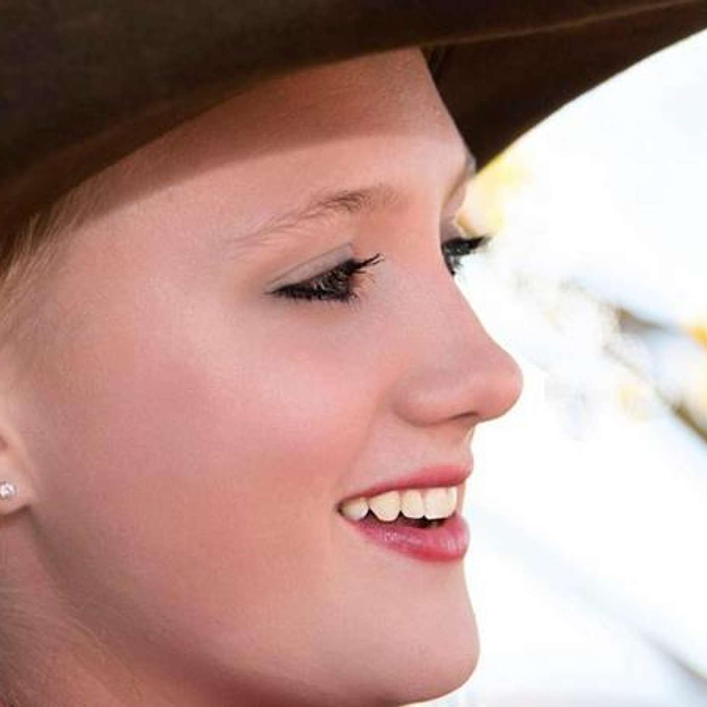 MIKKI DANIEL, WMA FEMALE PERFORMER of the YEAR on EQUESTRIAN LEGACY RADIO