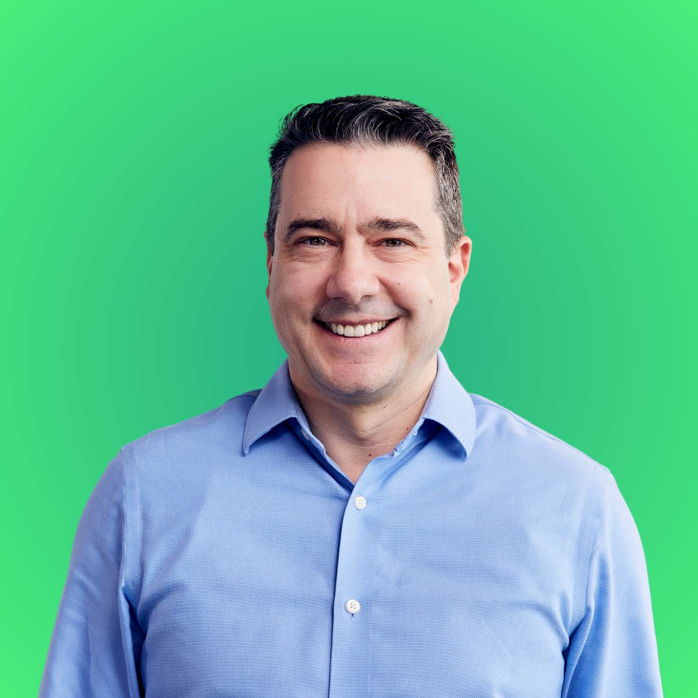 Unlocking Decentralized Computing: Transforming Your Devices into Income with Domenic Carosa, Co-Founder of Hivello | S5 E03