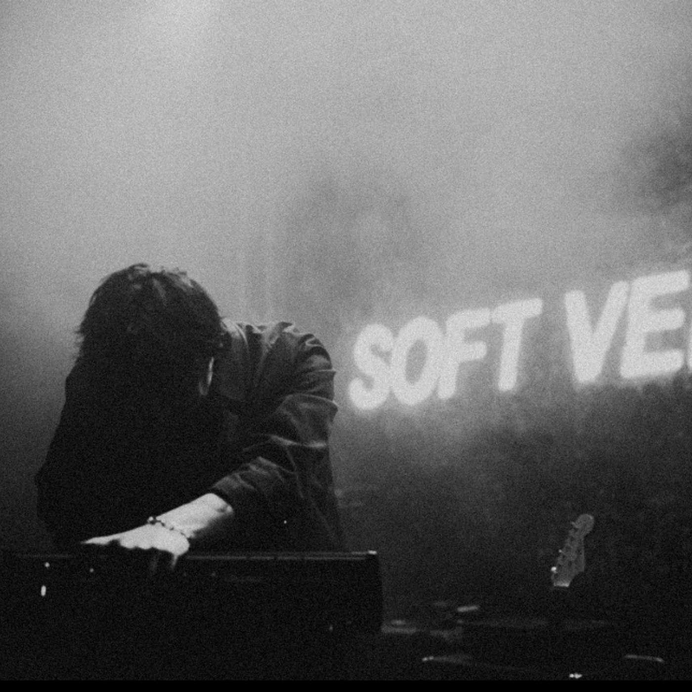 Soft Vein on Rock In:flux