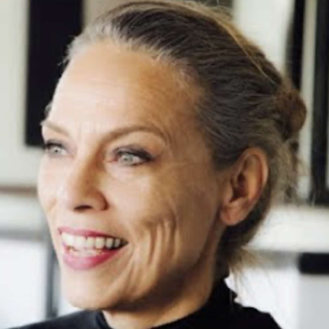 42 Why Every Musician Needs Showcases – Insider Secrets with Marieke Meischke