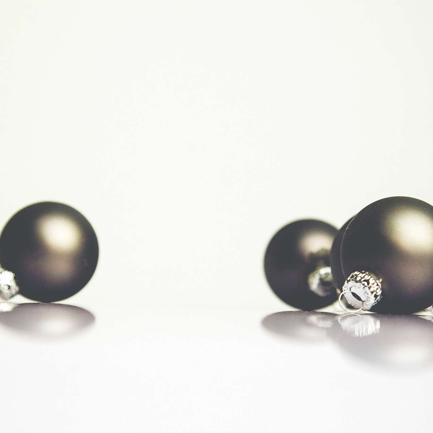 Holiday Depression Is Real: Support and Hope for Christmas When You’re Struggling