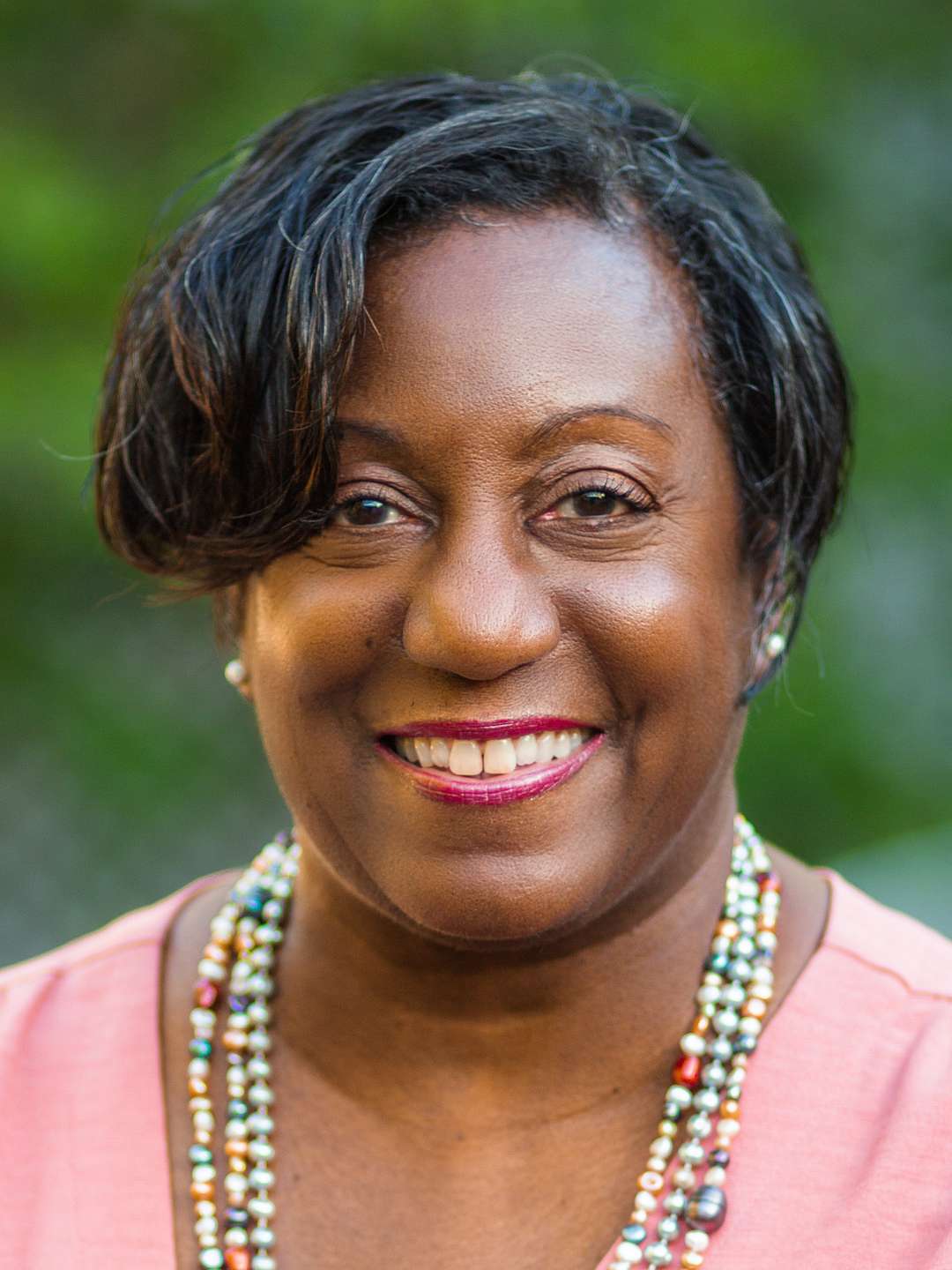 Lynne Herod De Verges