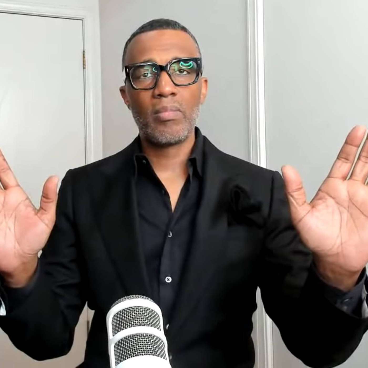 Kevin Samuels on PERMANENT Side Chicks {Reaction} | Helios Blog 778