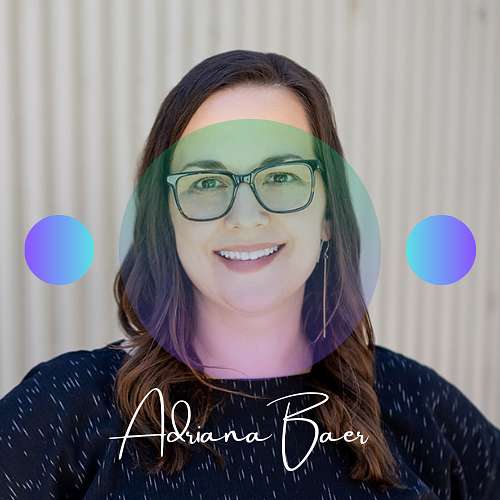 Adriana Baer