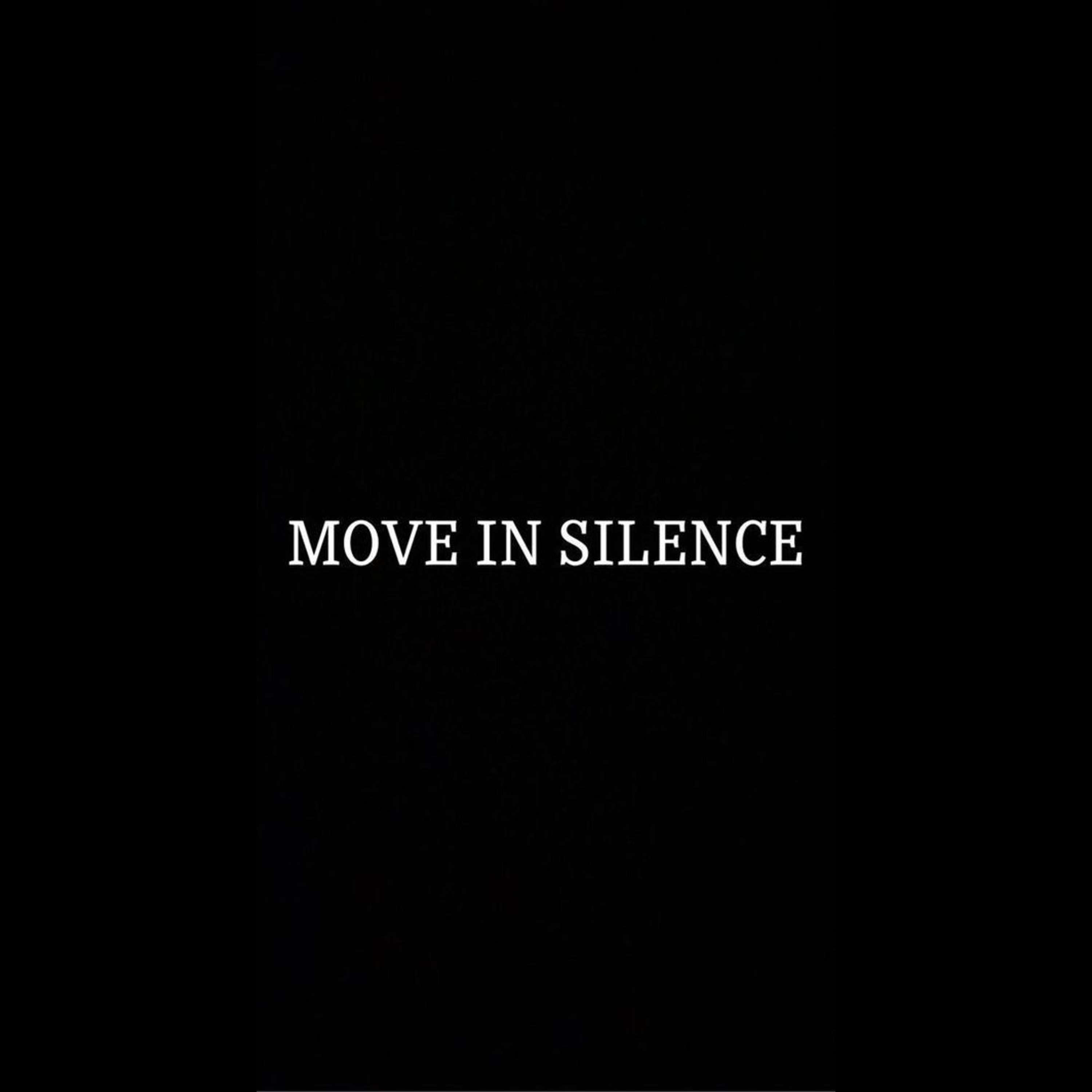Networking in Large Groups: Building Connections for Career Growth